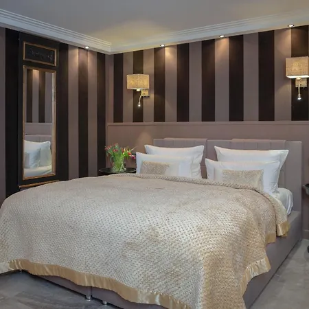 Luxus Soenshoern 16 Munkmarsch