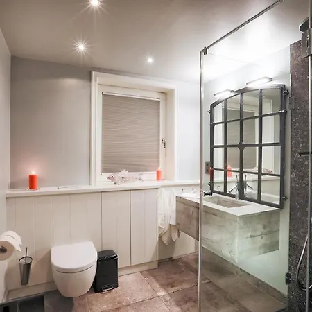 Luxus Soenshoern 16 Munkmarsch