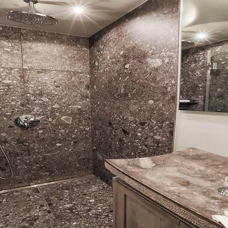 Luxus Soenshoern 16 Daire