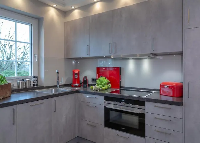 Luxus Sönshörn 16 *